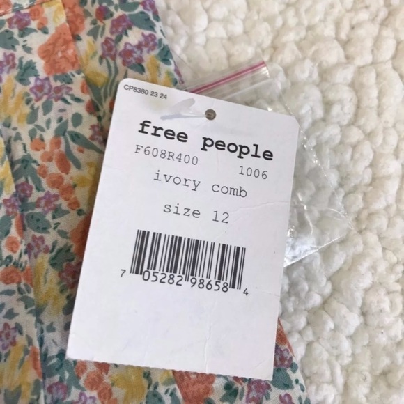 NWT Free People Cotton Button Up Floral Pleated Mini Skirt Women's size 12 - Picture 8 of 8